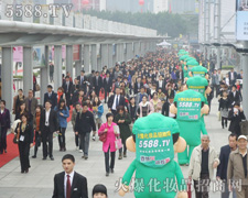 ���ڈԳ������ڳ�Խ�Ļ𱬑�(zh��n)ʿ