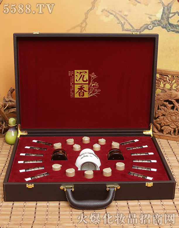 �V�|�u������Ƽ��ɷ����޹�˾�����۷��˳����ɫƤ��