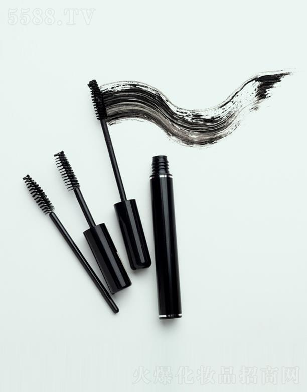 �Ƭ����yƷ���o(w��)�a�����޹�˾�������w�L(zh��ng)��ë��